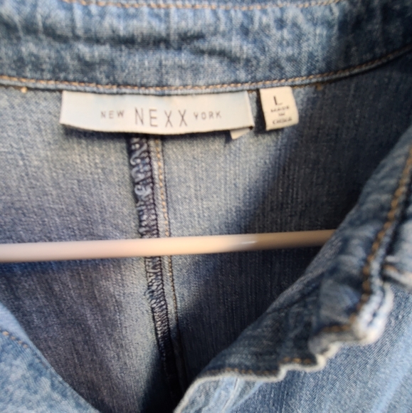 Nexx New York Roll Tab Denim Chambray Snap Shirt - Picture 7 of 8